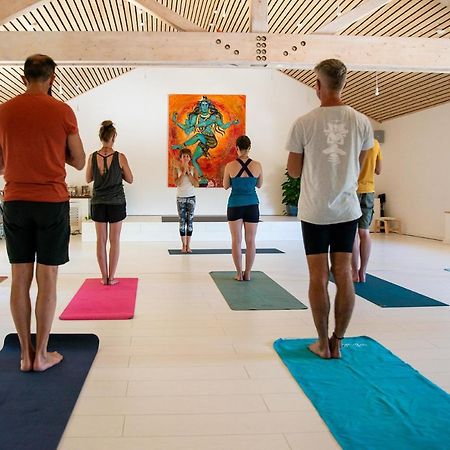 Sanskriti Hotell Scionzier Eksteriør bilde