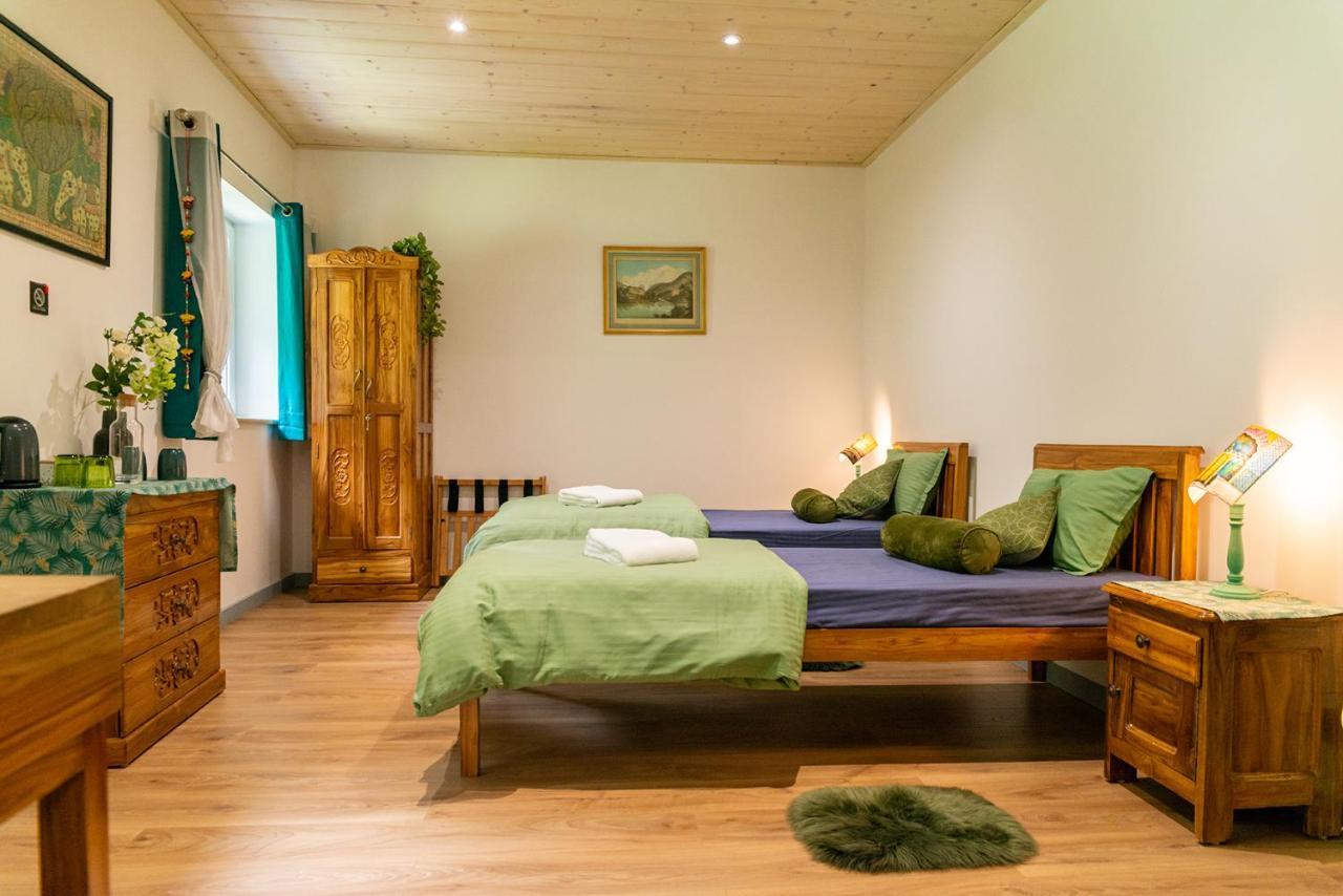Sanskriti Hotell Scionzier Eksteriør bilde